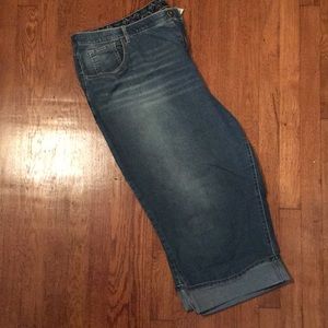 Faded Glory Capri pants